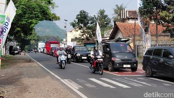 Jalur Garut Dipadati Pemudik, Kepolisian Terapkan Puluhan Kali Skema One Way