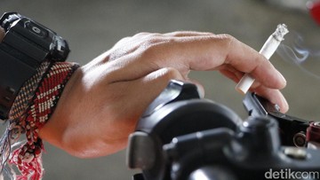 Fenomena Polarisasi Pengendara: Mengapa Teguran Merokok di Jalan Justru Memicu Eskalasi Emosi di Jakarta?