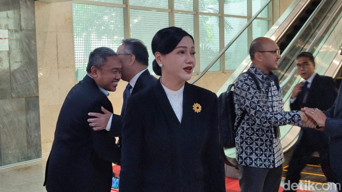 Friderica Widyasari Dewi Nakhodai OJK: DPR Setujui Komisioner Baru Periode 2026-2031