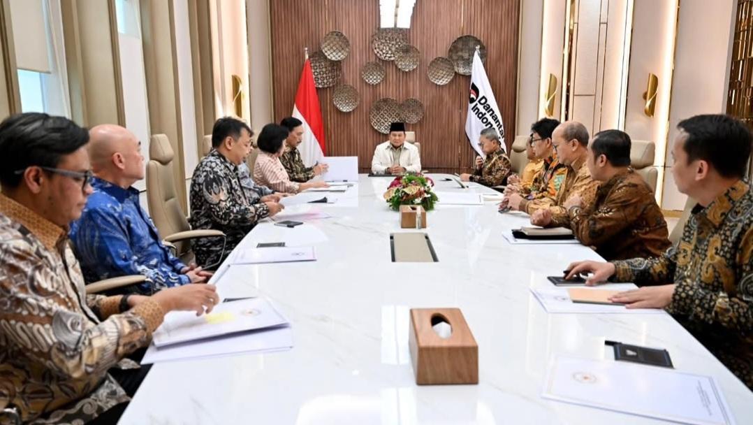 Prabowo Subianto Kumpulkan DEN: Strategi Antisipasi Dampak Konflik Timur Tengah dan Penguatan Ekonomi Nasional