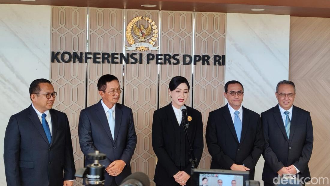 Friderica Widyasari Dewi Nahkodai OJK: Fokus Reformasi Integritas Pasar Modal untuk Pemulihan dan Kepercayaan Investor