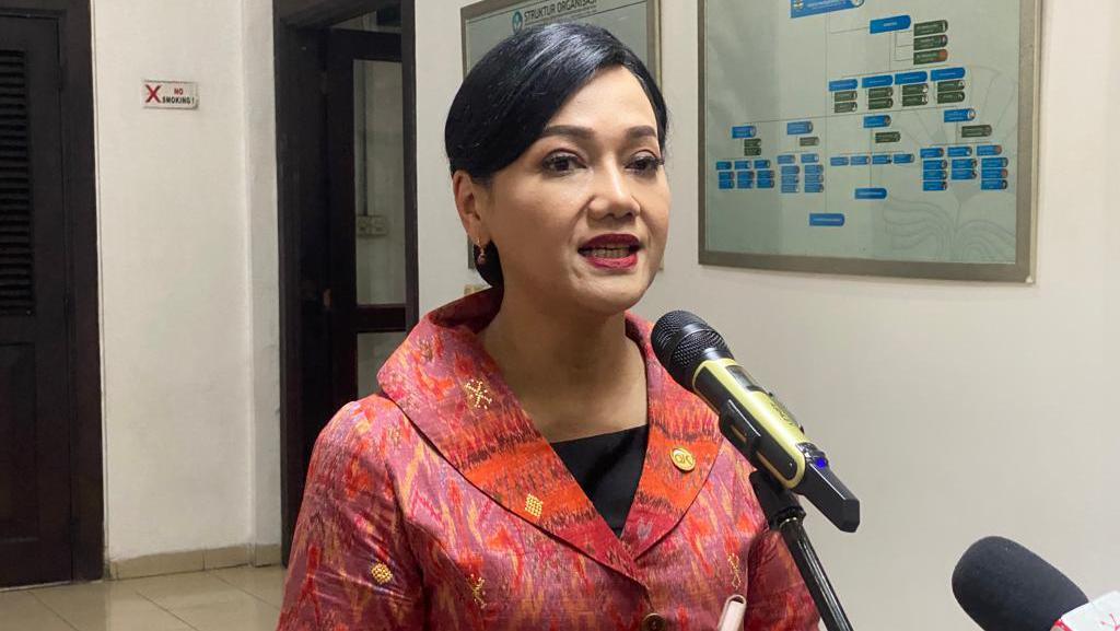 Friderica Widyasari Dewi Nahkodai OJK: Kiprah Panjang di Industri Keuangan dan Harapan Baru Pengawasan Jasa Keuangan