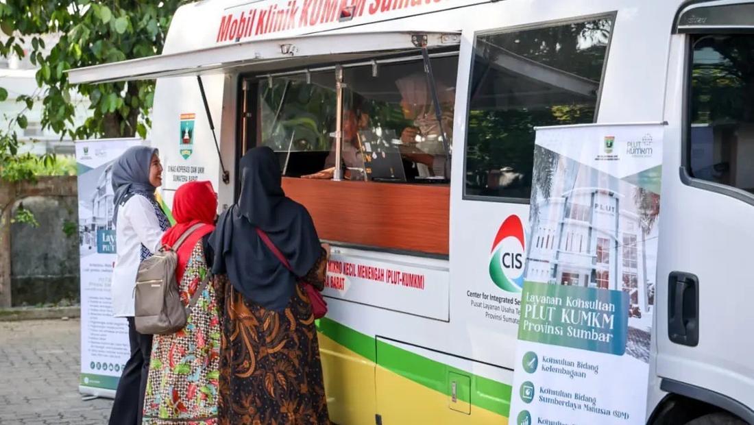 Bangkit dari Puing: E-Commerce Mendorong Pemulihan Ekonomi UMKM di Wilayah Terdampak Bencana Sumatera