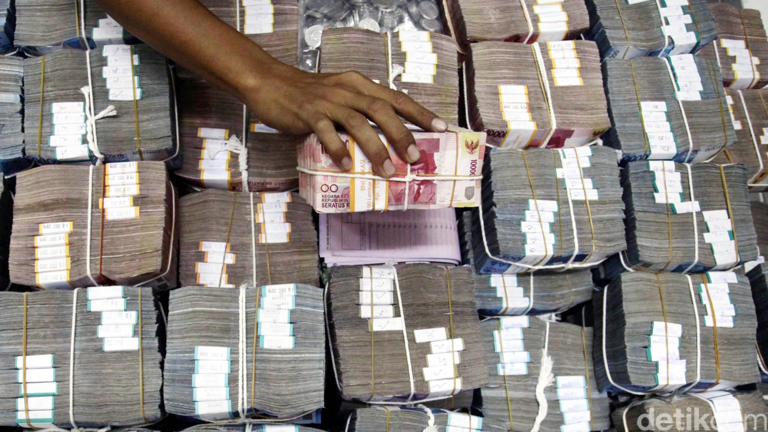 Dorong Pemerataan Kredit UMKM: BI Akan Wajibkan Bank Swasta Salurkan Kredit Minimal 30%