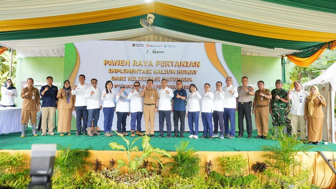 Panen Raya di Muara Enim: PT Bukit Asam Dorong Kesejahteraan Petani Melalui Implementasi Kalium Humat dan Hilirisasi Batubara