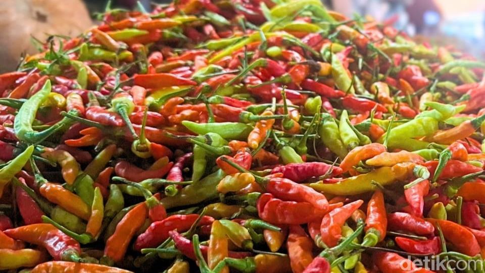 Pemerintah Bergerak Cepat Atasi Lonjakan Harga Cabai Rawit Merah Jelang Ramadan: Upaya Stabilisasi Harga dan Pasokan Nasional